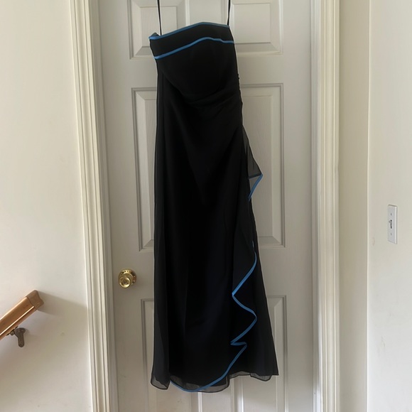 Alexia Designs Dresses & Skirts - Strapless gown 💙🖤